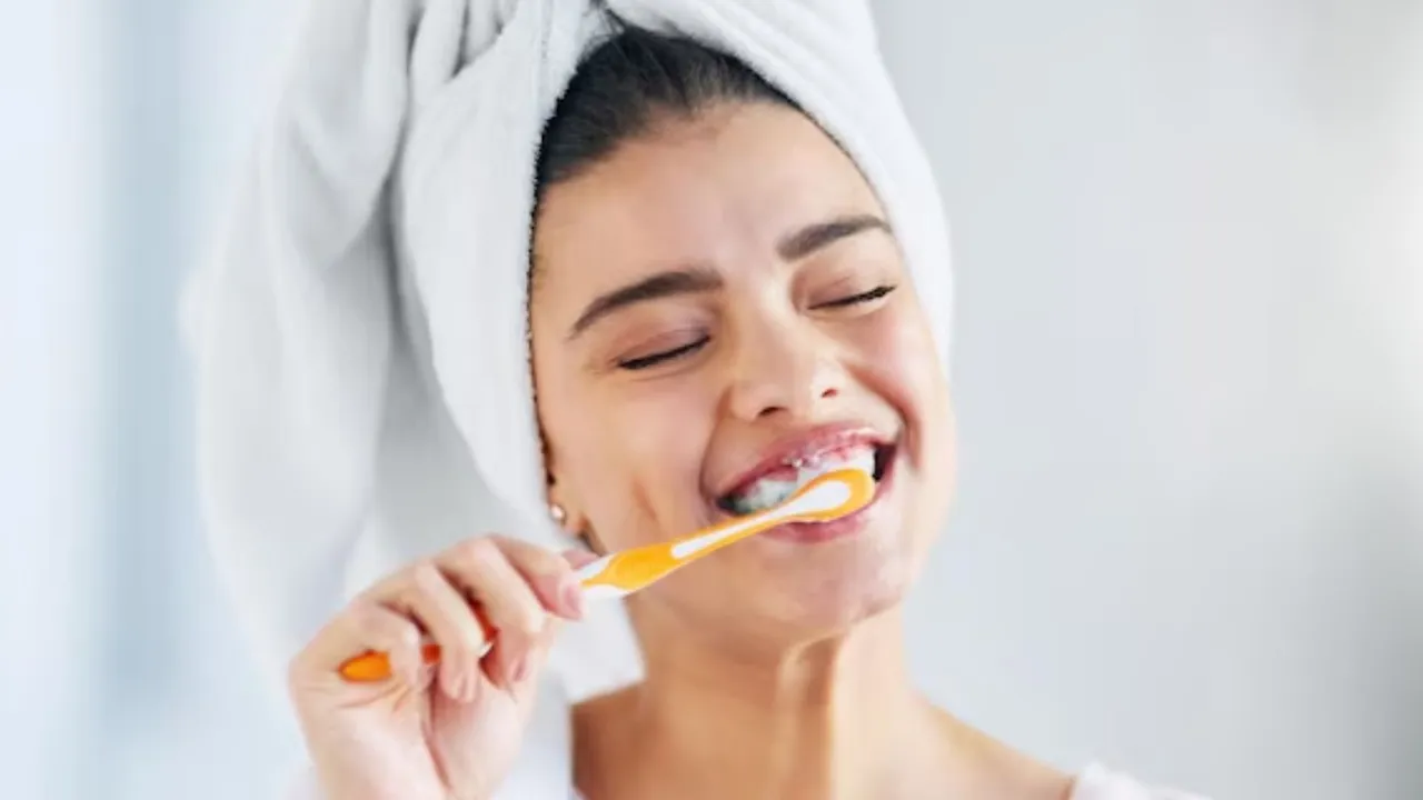 brushing at night heart health