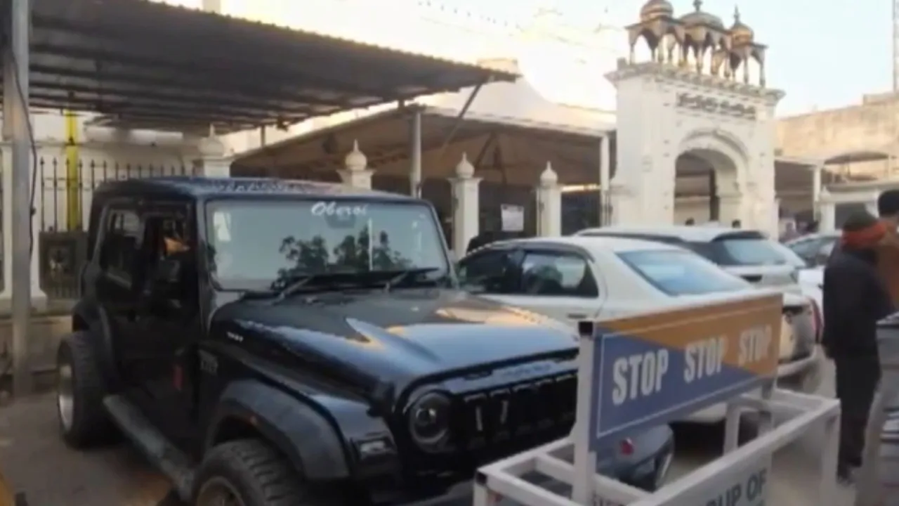 AAP leader Lucky Oberoi shot dead