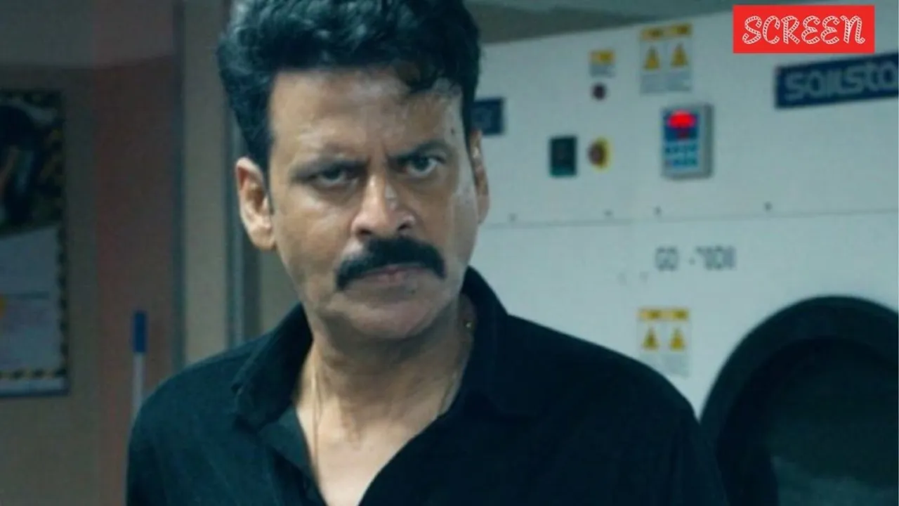 Ghooskhor Pandit Controversy