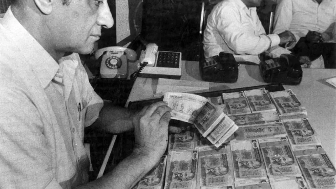 Indian Notes History