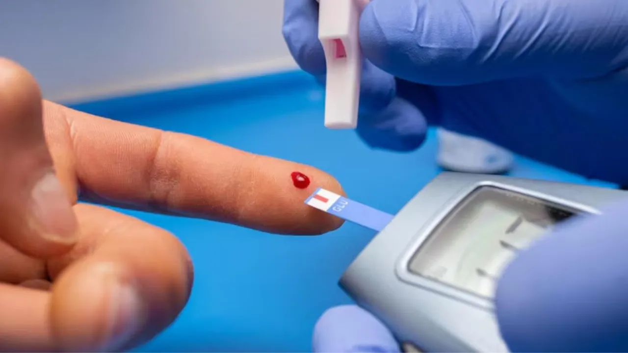 what is hypoglycemia diabetes control blood sugar levels tips