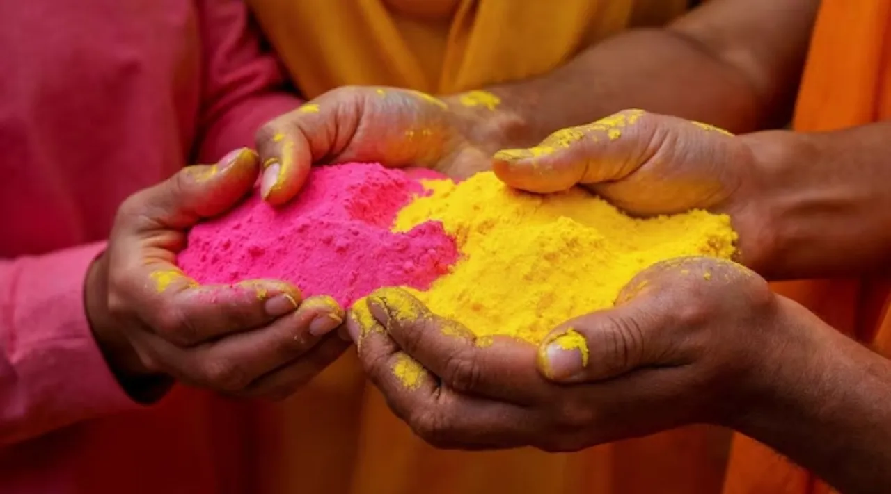 holi natural colours