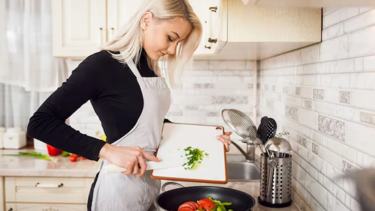 onion-tomatoes-vaghar-tadka-correct