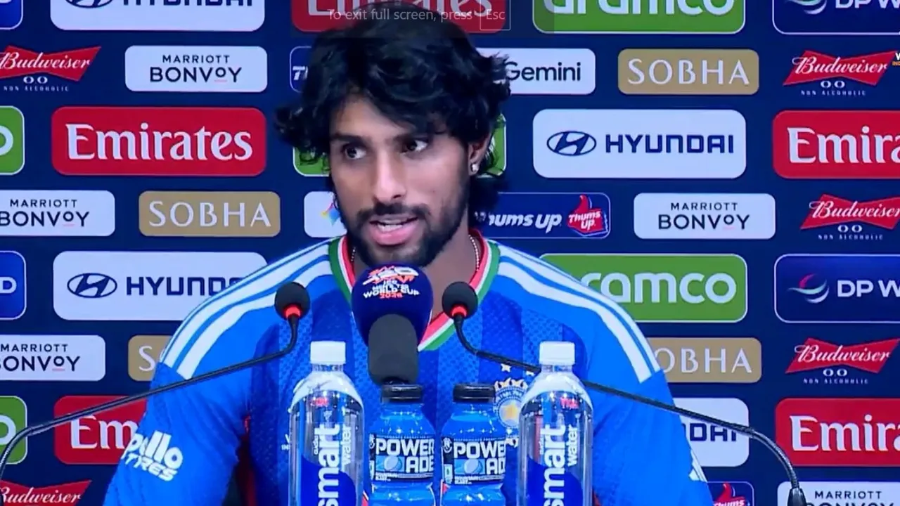 Tilak Varma and Gautam Gambhir discussing India vs Zimbabwe T20 strategy | T20 World Cup 2026 Team India aggressive batting intent | ટીમ ઈન્ડિયાની ઝિમ્બાબ્વે સામે આક્રમક બેટિંગ રણનીતિ | ગૌતમ ગંભીર અને તિલક વર્મા T20 વર્લ્ડ કપ 2026