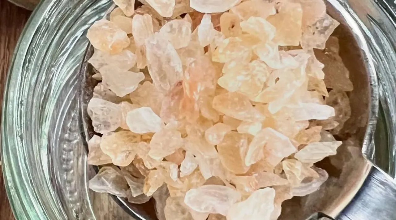 gond katira | gond katira benefits | gond katira side effects | how to consume gond katira | gond katira consume right time | gond katira juice recipe | summer juice recipe