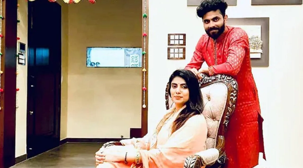 રીવાબાના ‘પરિવારમાં રાજકારણ’, રવિન્દ્ર જાડેજાના પિતાએ પુત્રવધુની વિરુદ્ધમાં આપ્યું આવું નિવેદન, વિડિયો વાયરલ