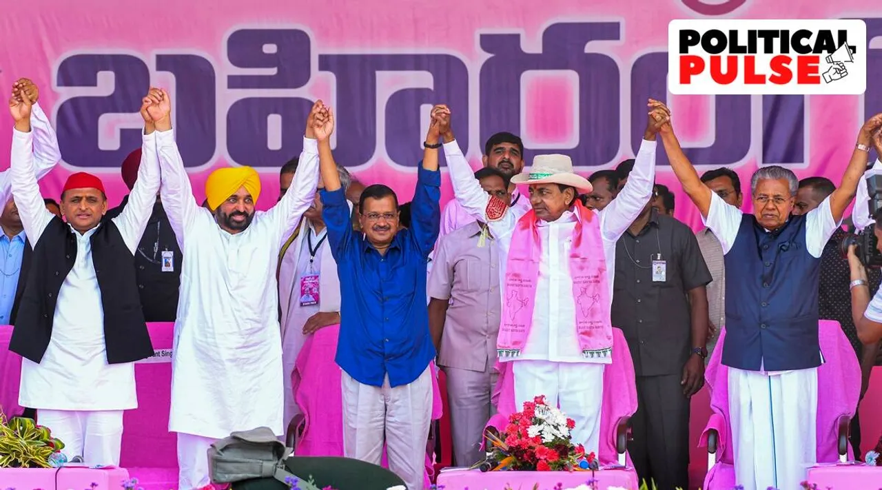 Telangana Chief Minister K Chandrashekar Rao with Chief Ministers Arvind Kejriwal (Delhi), Bhagwant Mann (Punjab), P Viajayan (Kerala), Samajwadi Party President Akhilesh Yadav, at the BRS (Bharat Rashtra Samithi) party's rally, in Khammam. (PTI)
