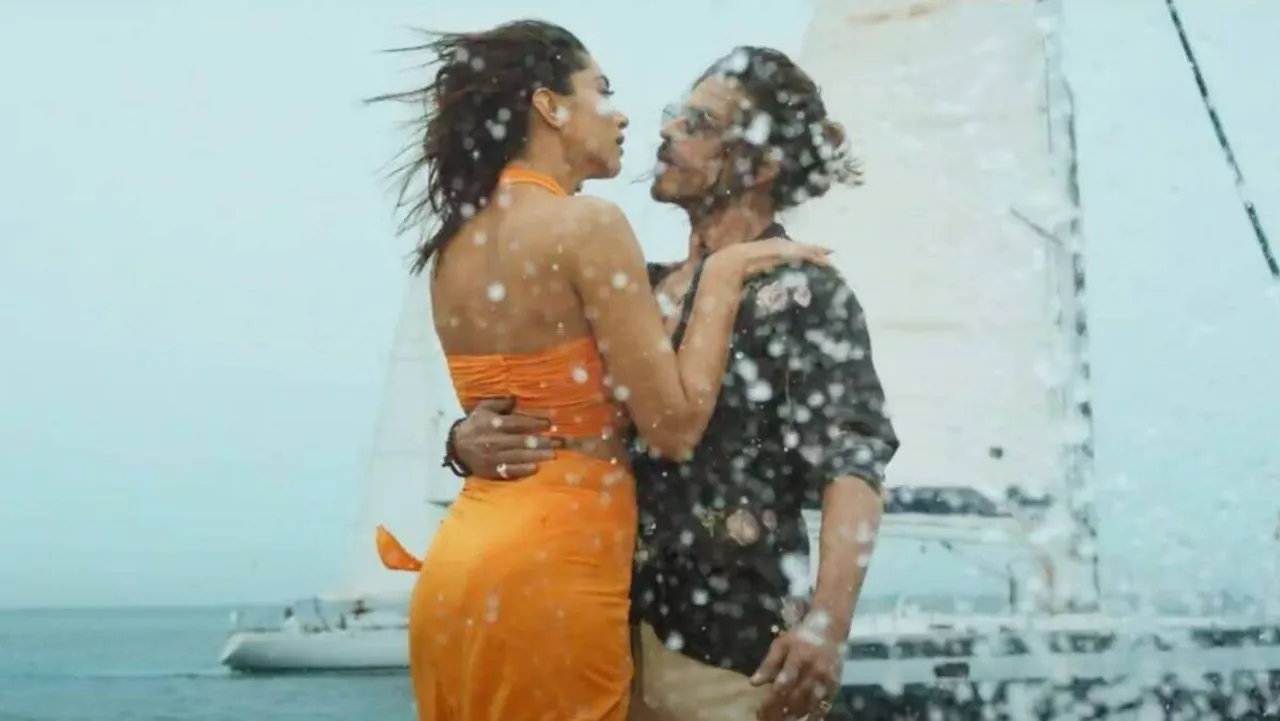 Deepika Padukone Pathan Besharam Rang Song