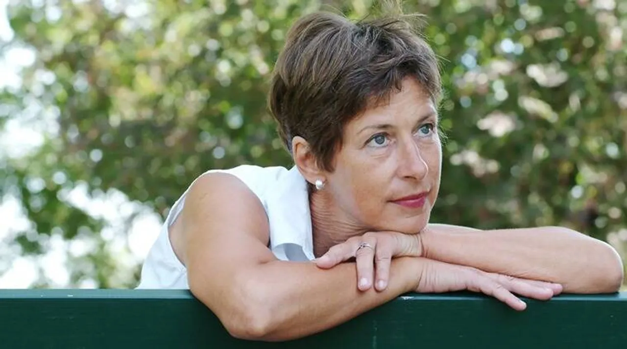 These foods will help manage symptoms of menopause better.