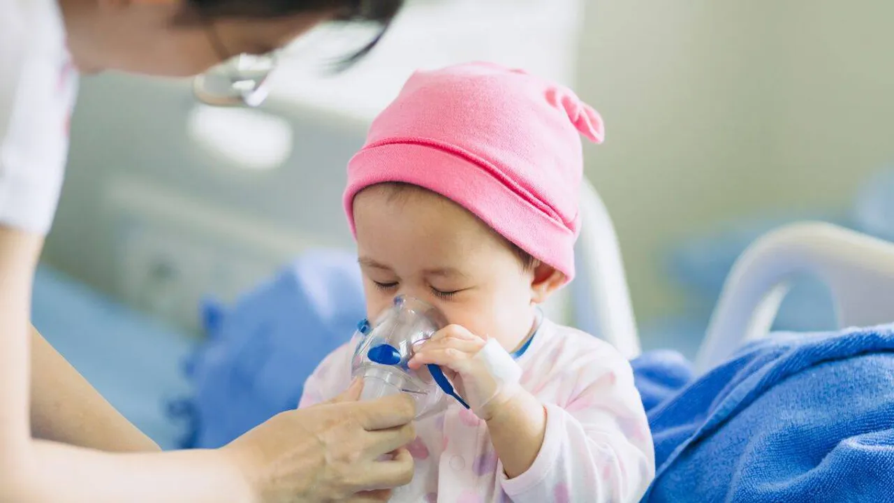 Pneumonia is an infection of the lungs. ( photo: can