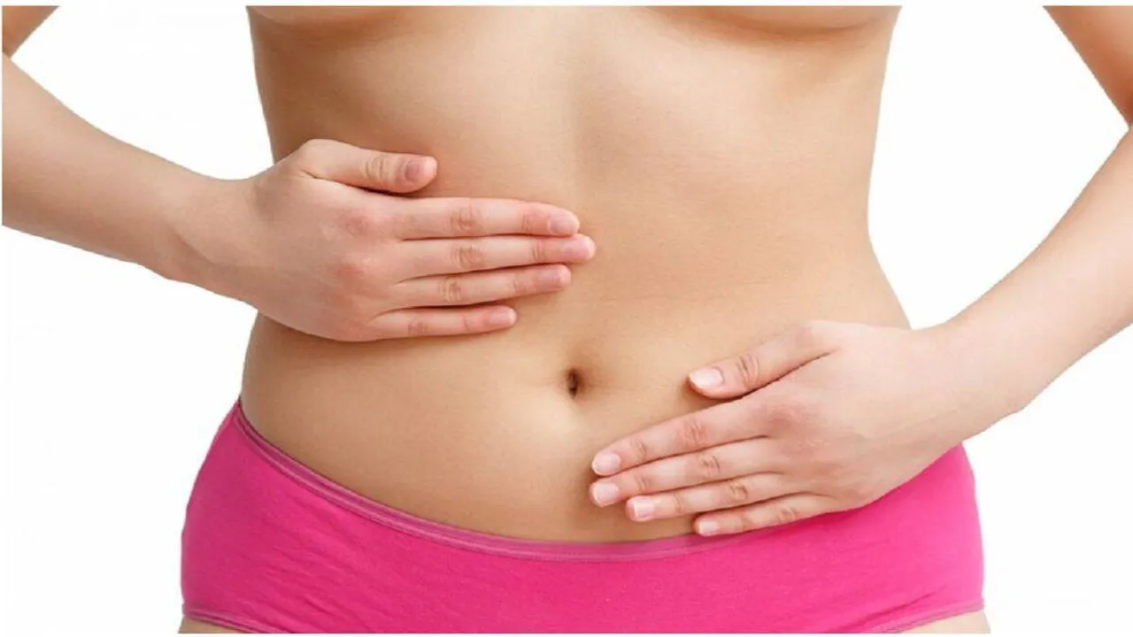 If there is a problem of naval dislocation, do Pawanmuktasana. (photo-freepik)