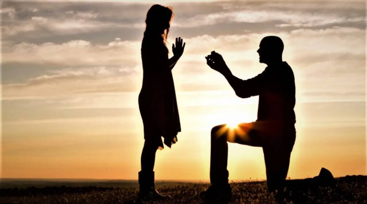 Propose Day 2023: People from all walks of life celebrate love and the necessity of expressing it. (Source: Pixabay)