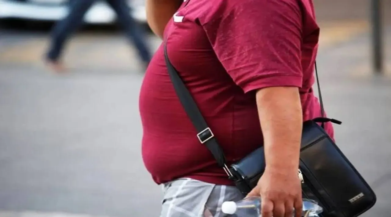 Mental health disorders like Depression and Anxiety can lead a person to form poor eating and lifestyle habits.