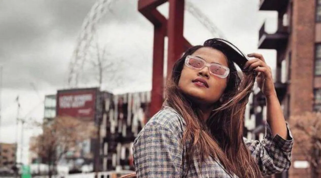 ponniyin selvan 2 singer rakshita suresh car accident