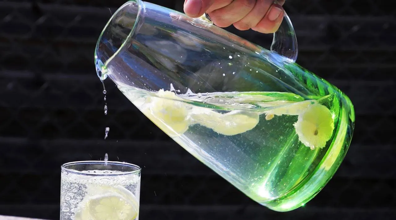 Here's how infused water works