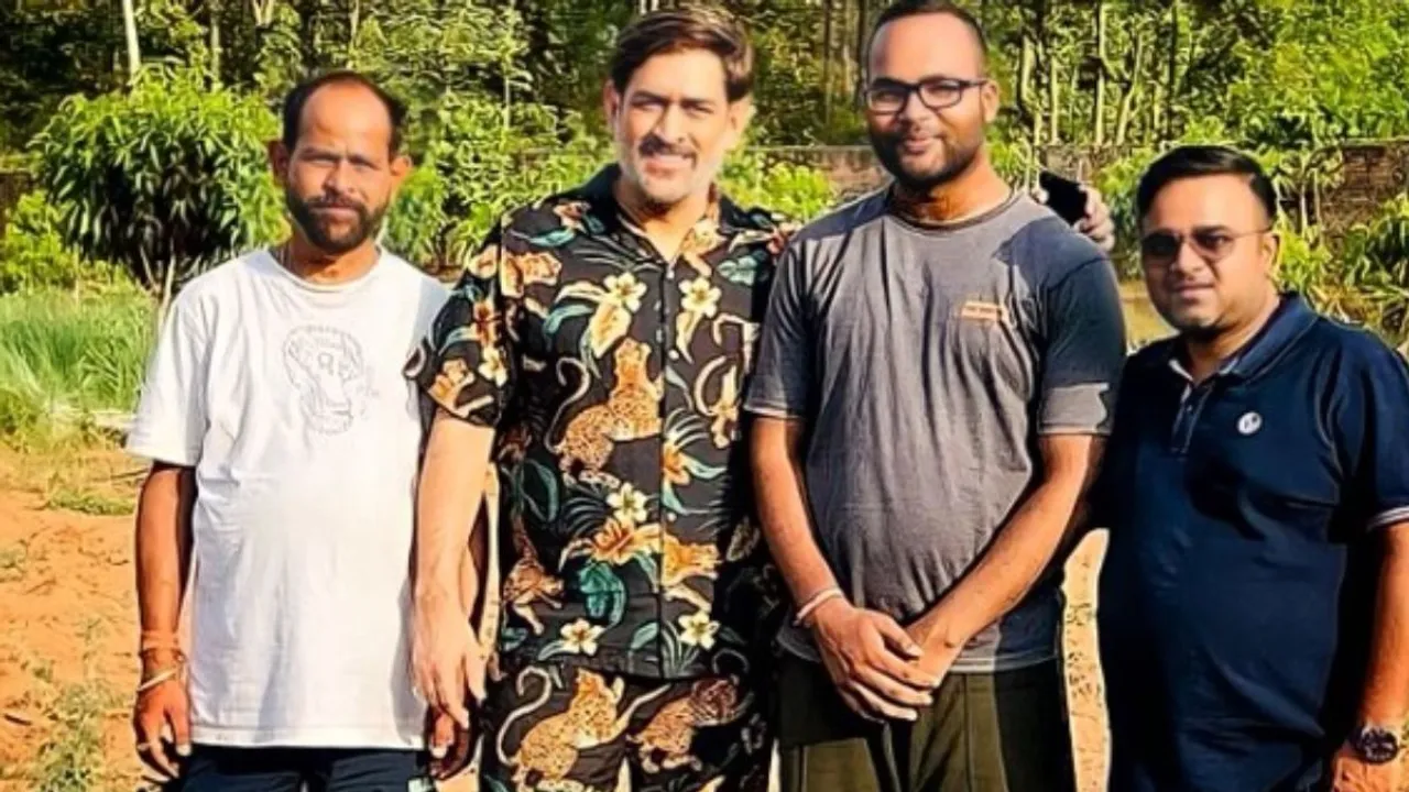 ms dhoni, narendra singh dhoni