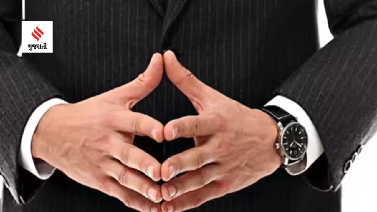 Health Tips : Can the thumb-grip technique relieve anxiety (source Freepik)