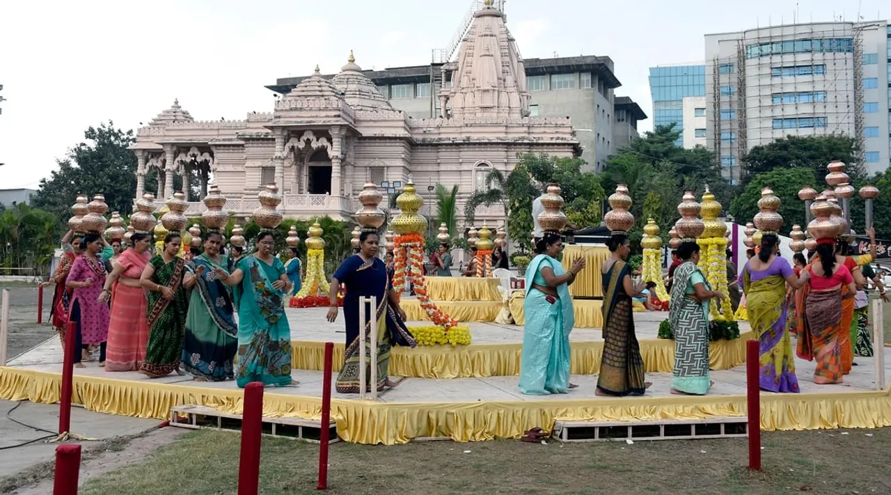 Navratri 2023 | Gujarat | Garba elebrations, Garba preoarations, Garba ready Gujarat, Security personnels, medical arrangements, women’s safety in focus, Garba news, indian express news