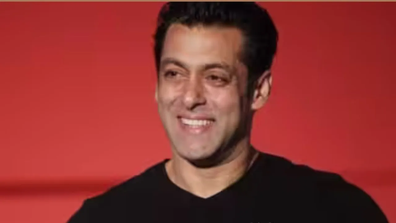 Salman Khan| Salman Khan Photo With Mystery Girl| Salman Khan Instagram| Salman Khan Birthday| Tiger 3 Release Date