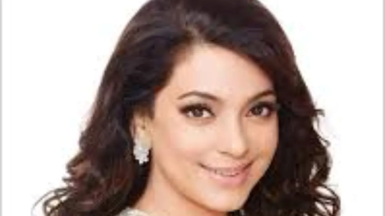 Juhi Chawla| Juhi Chawla Birthday| Juhi Chawla Movies| Bollywood Movies