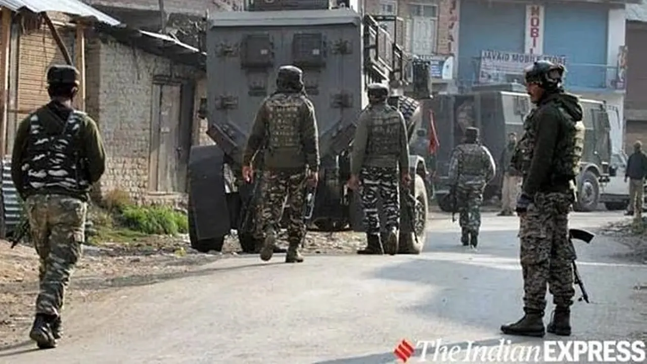 Indian Army | Indian Army In Jammu and Kashmir | Jammu and Kashmir | Militants Attack By Army Vehicle