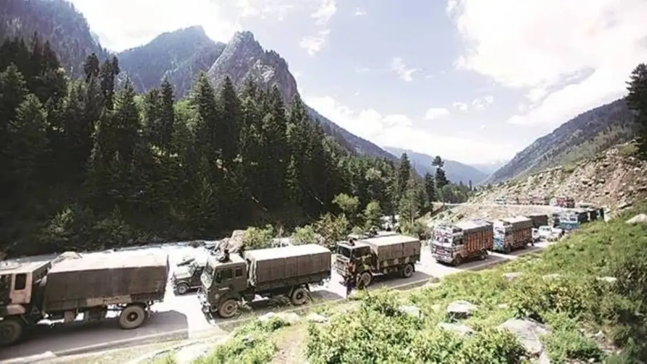 India-China Dispute BD Mishra LG of Ladakh