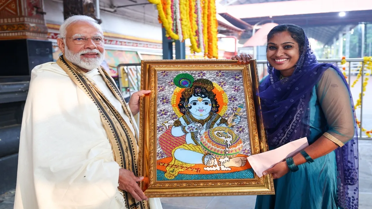 PM Narendra Modi Jasna Salim Shri Khrishna Painting | PM Narendra Modi with Jasna Salim | Jasna Salim gift PM Narendra Modi | PM Narendra Modi | Jasna Salim | Jasna Salim Shri Khrishna Painting | Jasna Salim Painting