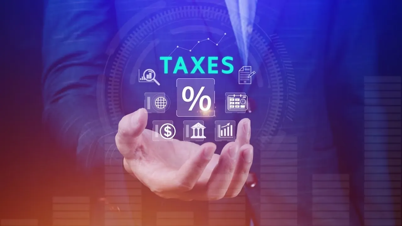 income tax return filing: ઇન્કમ ટેક્સ રિટર્ન ફાઇલ કરતા પહેલા સમજો ટેક્સ સ્લેબ, જુની કે નવી કર પ્રણાલી શેમાં આવકવેરો સૌથી ઓછો?