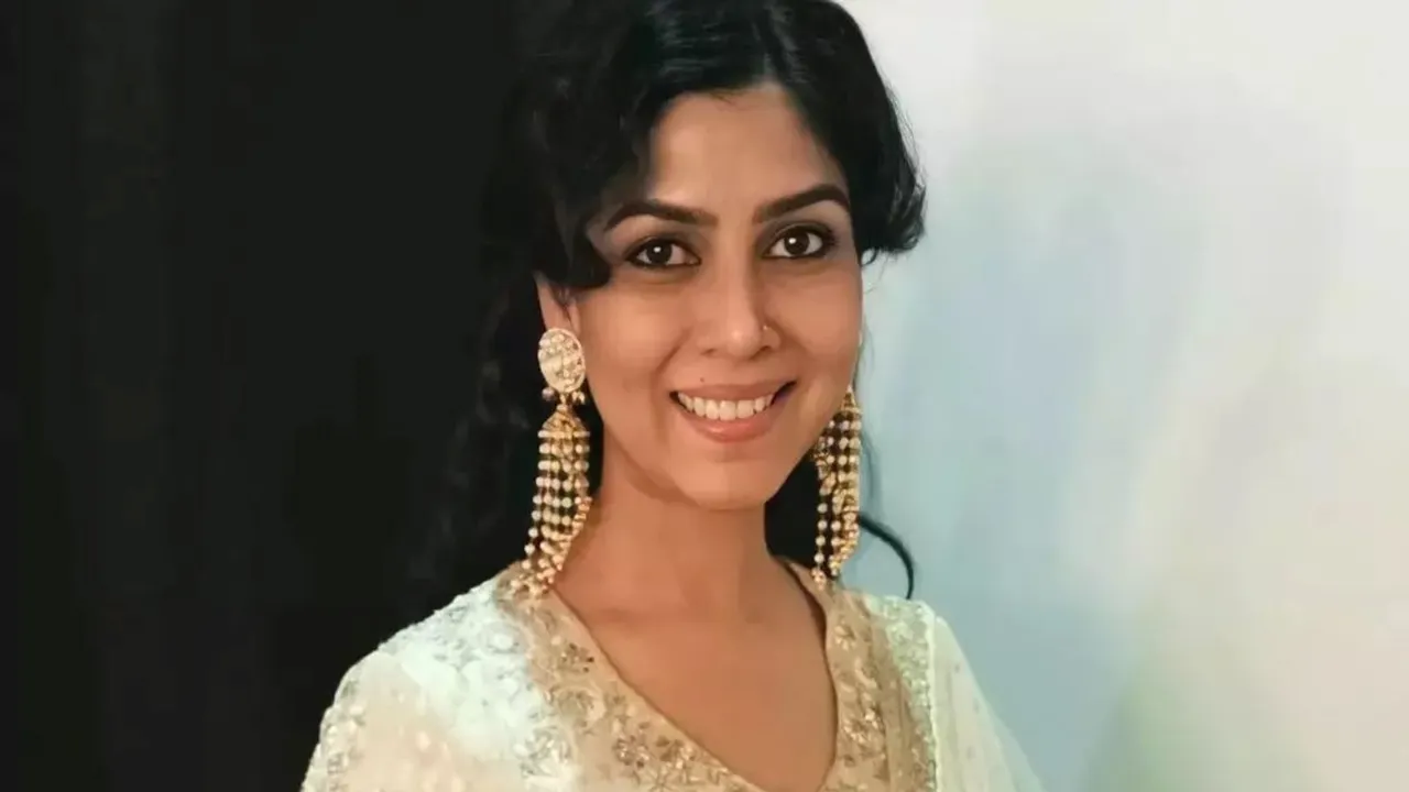 Sakshi Tanwar | Sakshi Tanwar Birthday | Sakshi Tanwar Instagram | Sakshi Tanwar Age | Sakshi Tanwar Daughter