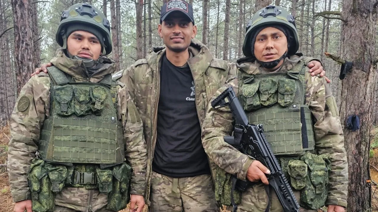 Hemil Mangukiya | indian killed in ukraine russia war | russian missle kills indian | Hemil Mangukiya death