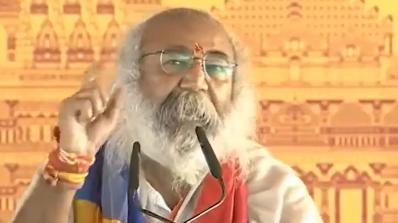 Acharya Pramod Krishnam, Rahul Gandhi