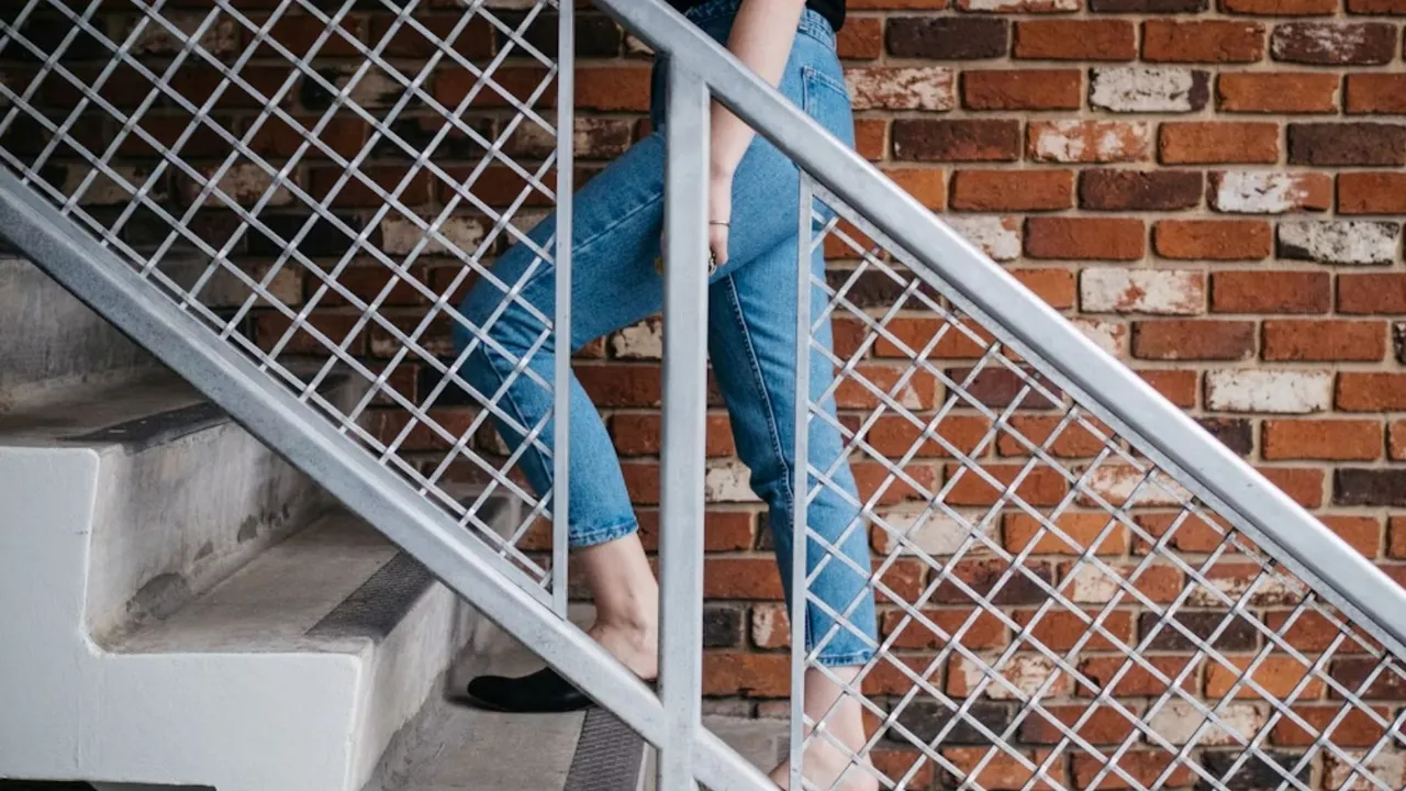 Health benefits of climbing stairs