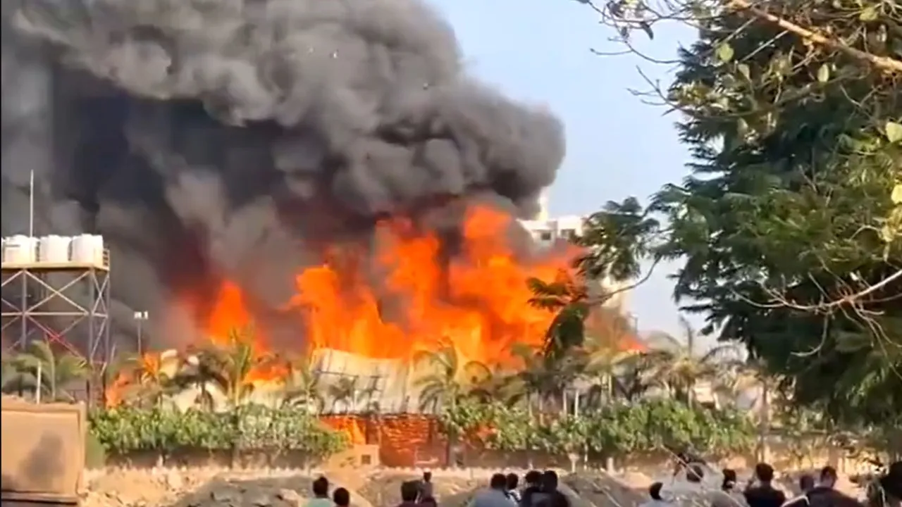 Rajkot Fire in Game Zone on Kalawad Road