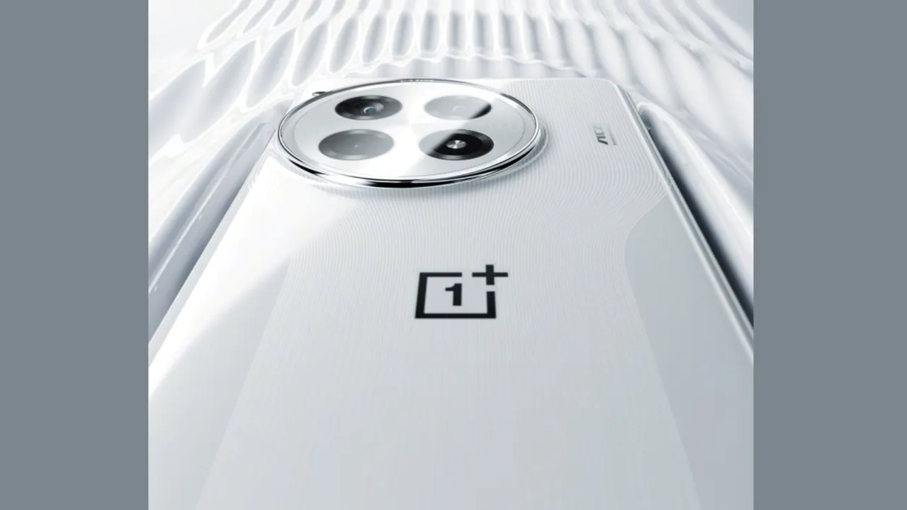 Oneplus Ace 3 Pro Look