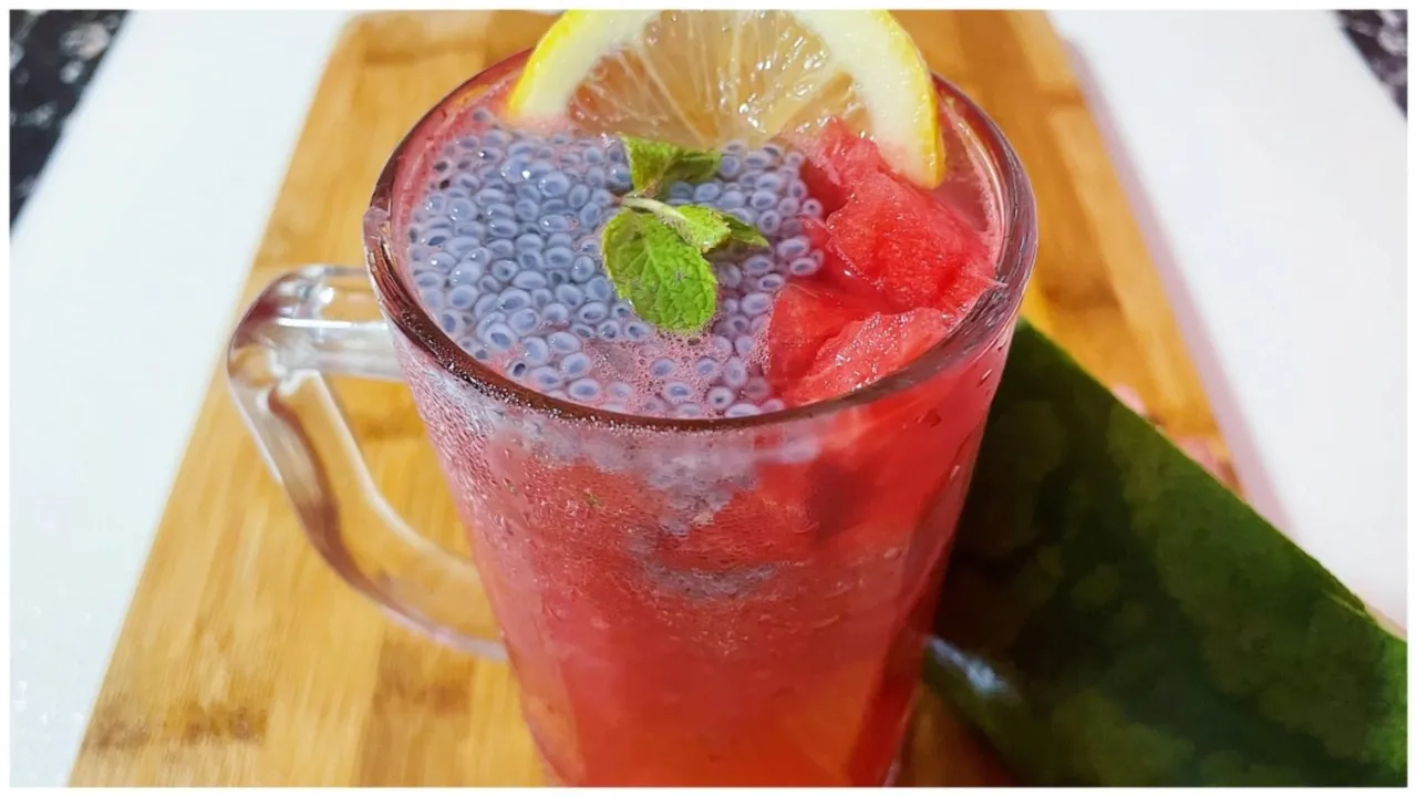 watermelon juice with sabja seeds, watermelon juice