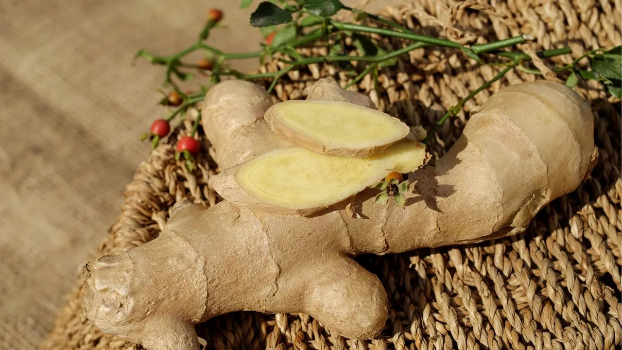 why to eat Ginger on empty stomach