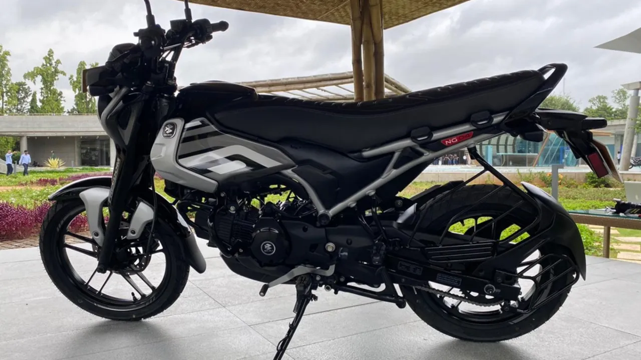 Bajaj CNG Bike Freedom 125 Launch | Bajaj CNG Bike Freedom 125 Price | Bajaj CNG Bike Freedom 125 Speed | Bajaj CNG Bike Freedom 125 Mileage | Bajaj CNG Bike Freedom 125 features | world first cng bike bajaj freedom 125 | Bajaj auto