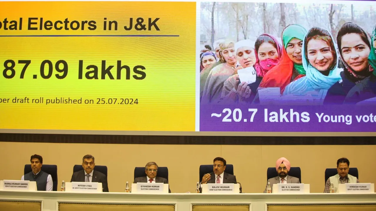 Jammu Kashmir Election: જમ્મુ કાશ્મીર વિધાનસભા ચૂંટણી પહેલા ઉપરાજ્યપાલને મળી વધુ સત્તા, વિપક્ષે કેમ ઉઠાવ્યો વાંધો