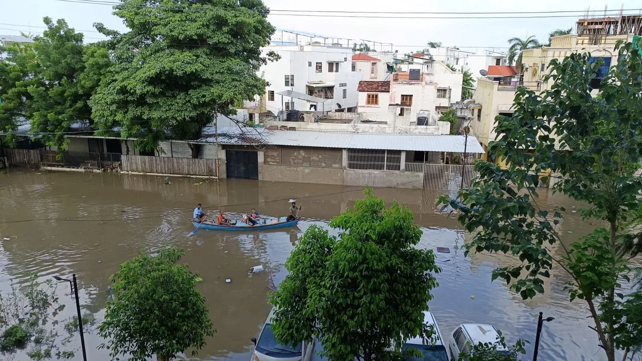 Gujarat floods, Gujarat, floods