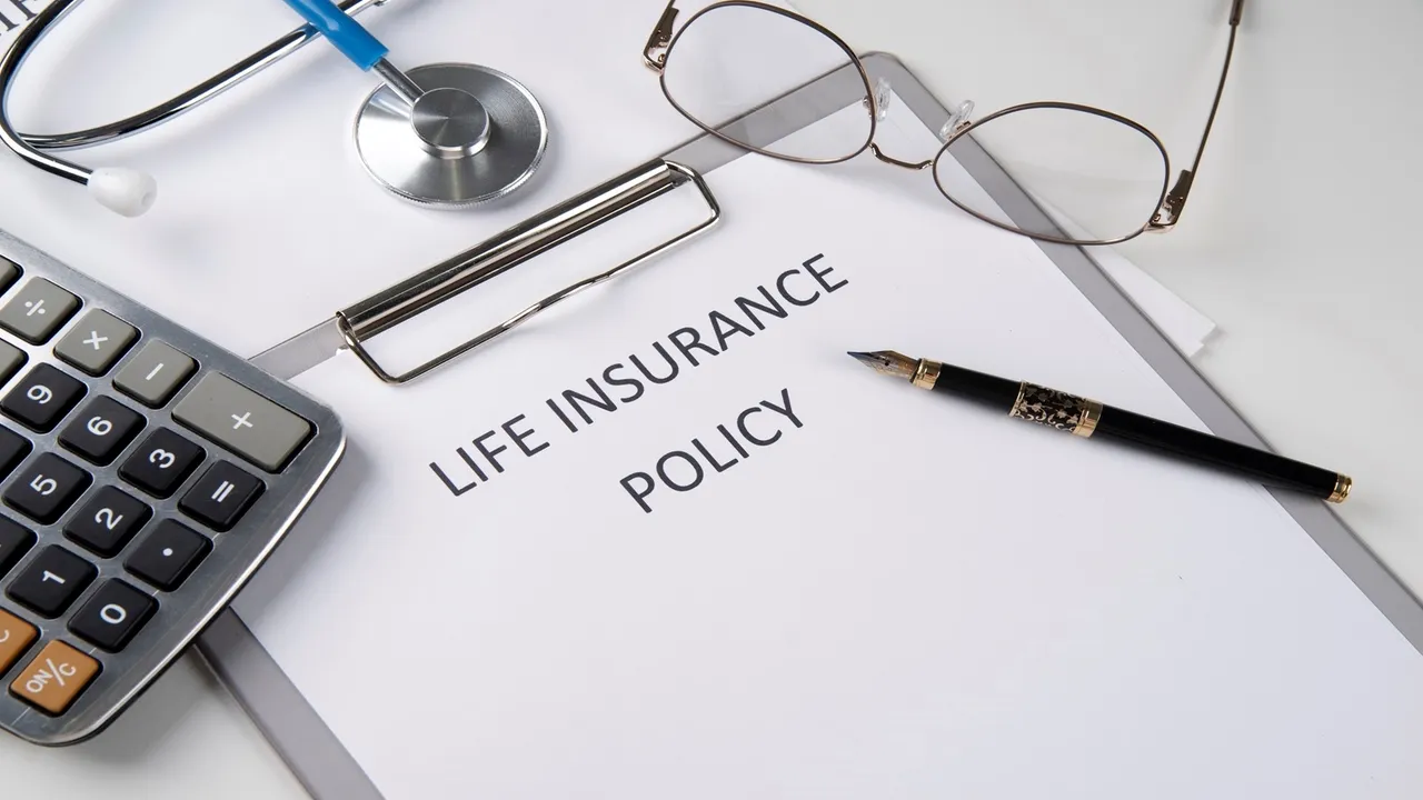 Insurance Policy | Life Insurance Policy | IRDAI Rules | endowment plan surrender value | Insurance Policy surrender value