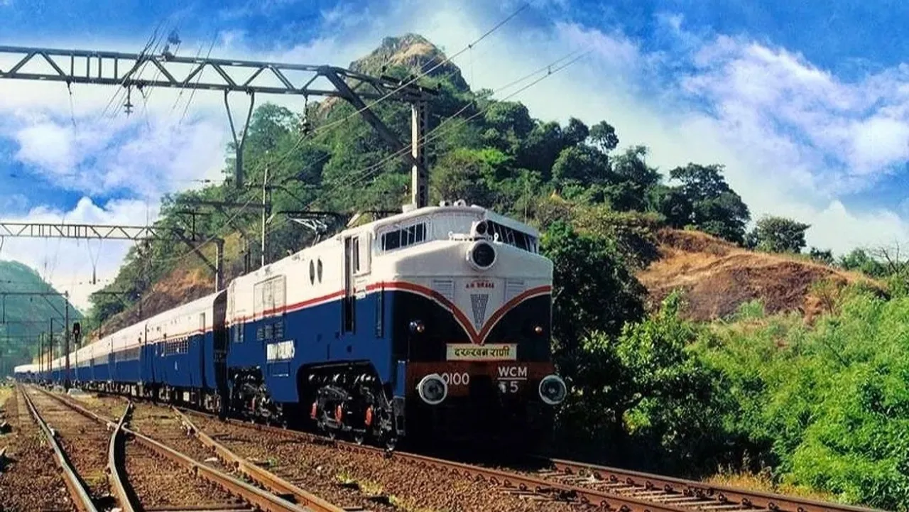 Mumbai to Ahmedabad trains for Coldplay concert, Coldplay concert train Mumbai,