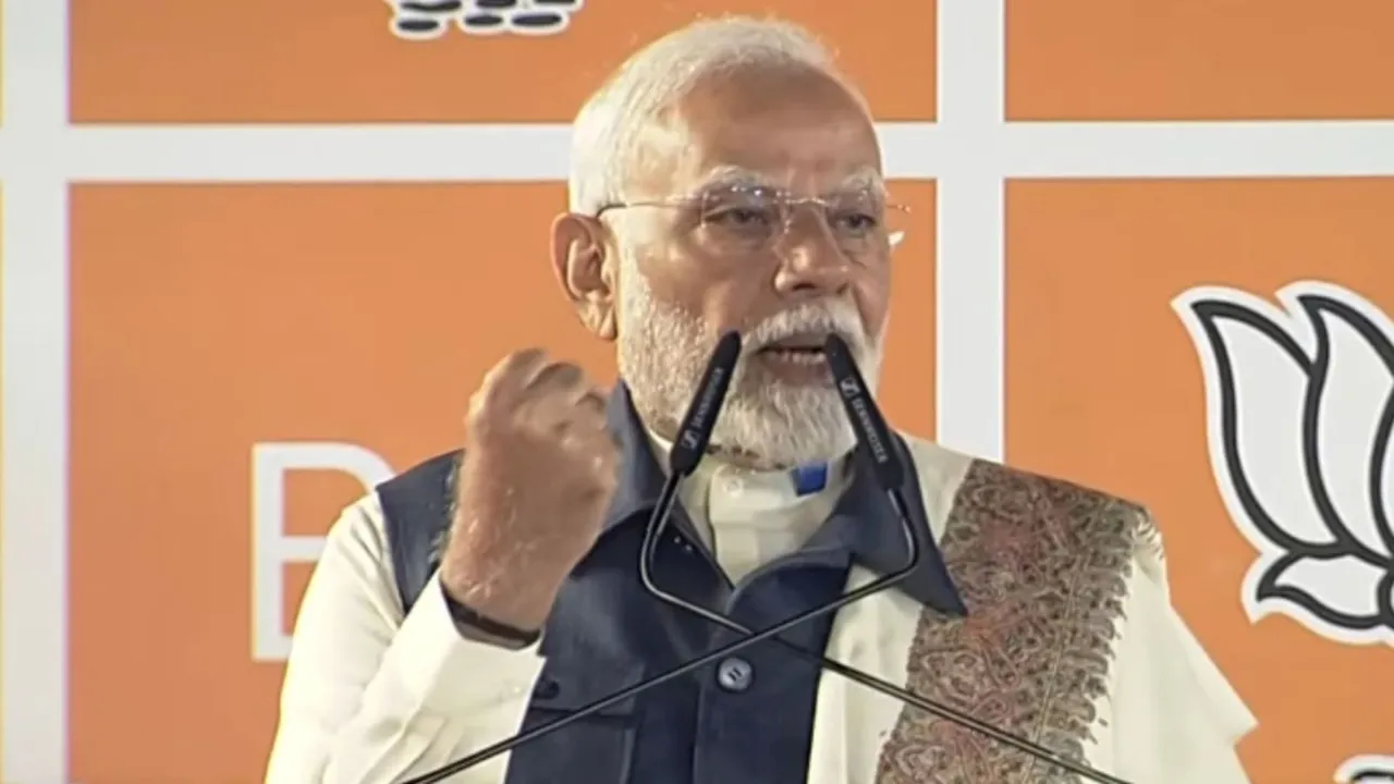 pm modi addresses bjp workers, maharashtra election result, pm modi delhi bjp headquarters