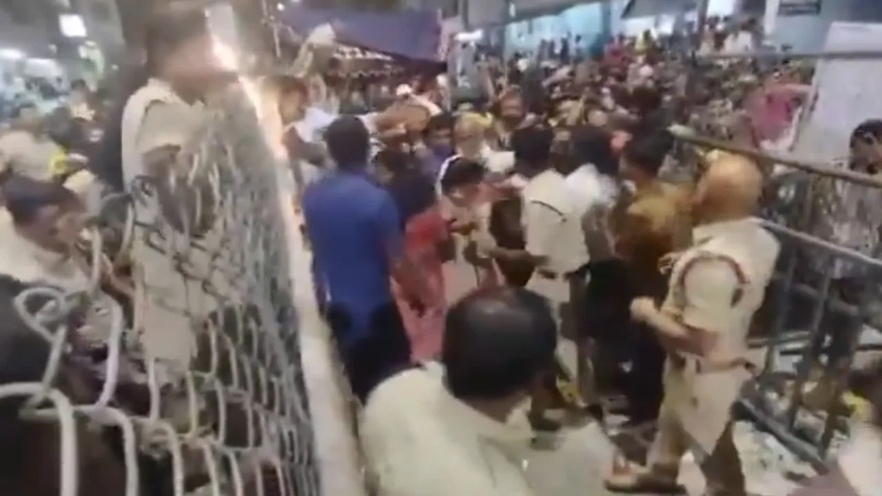 Tirupati temple Stampede
