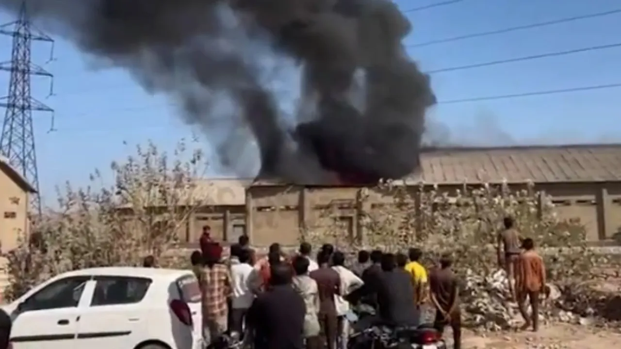 surendranagar than fire accident
