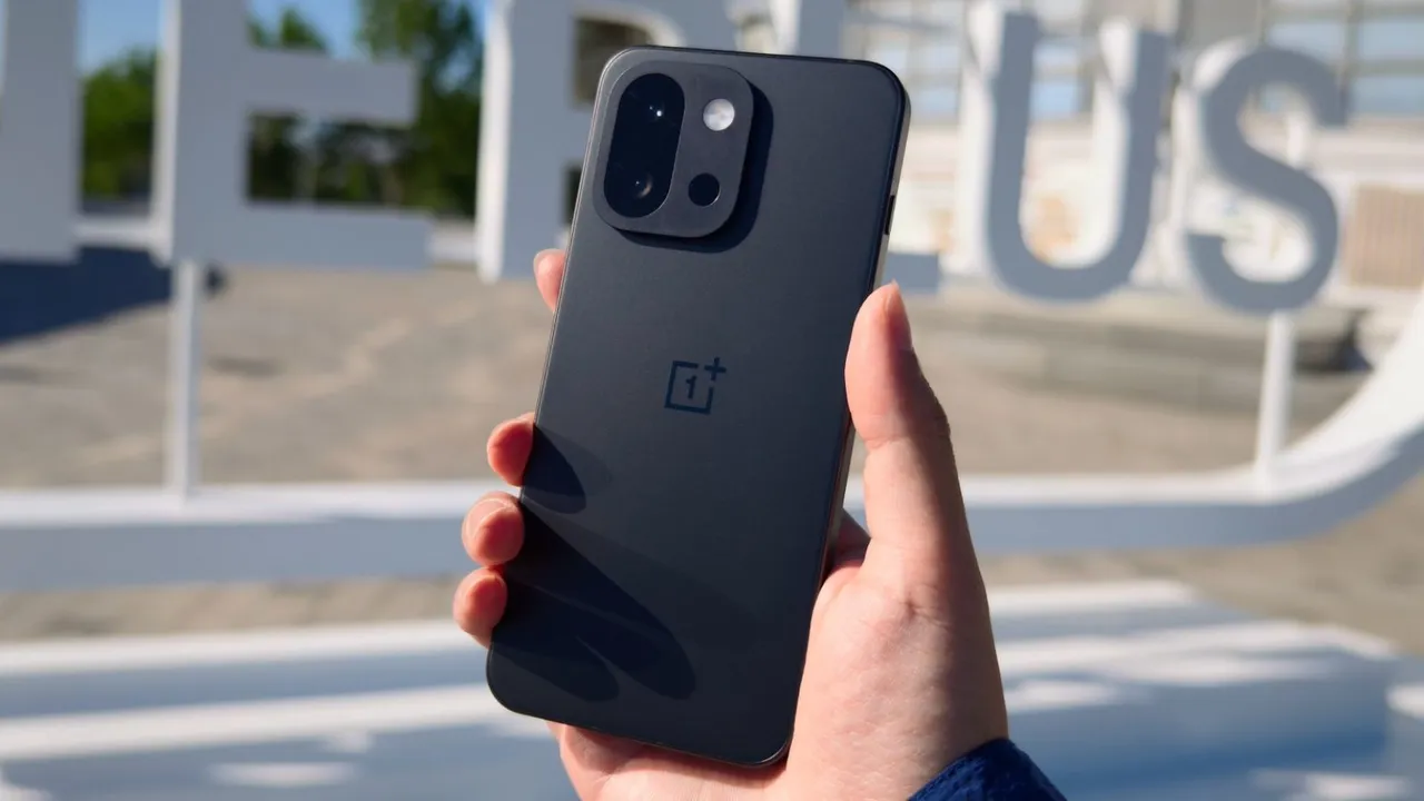 OnePlus 13T Launch | OnePlus 13T Price | OnePlus 13T camera | OnePlus phone