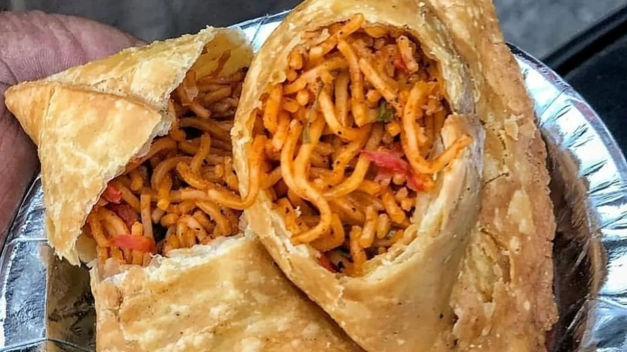 Noodles Samosa Recipe, noodles samosa recipe in Gujarati