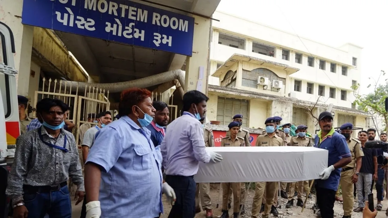 Ahmedabad air india plane crash dead body