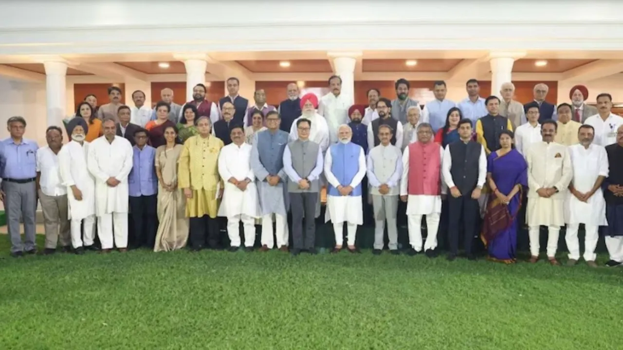 pm narendra modi meet delegations, pm narendra modi, delegations