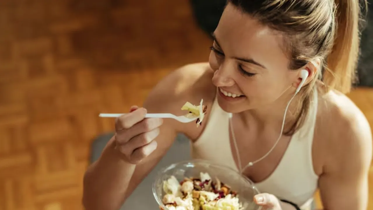 પ્રોટીનની ઉણપના સંકેતો | પ્રોટીનની ઉણપ | પ્રોટીનયુક્ત આહાર ટિપ્સ