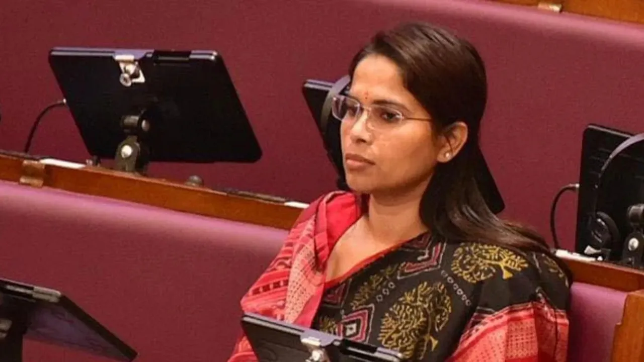 SP MLA Pooja Pal, ધારાસભ્ય પૂજા પાલ